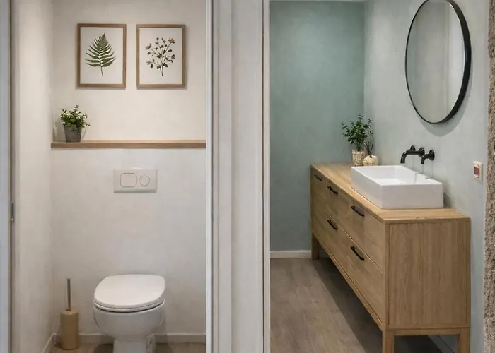 D'etape A La Maison - Sur Le Gr 65 -saint D'olt Hostel *