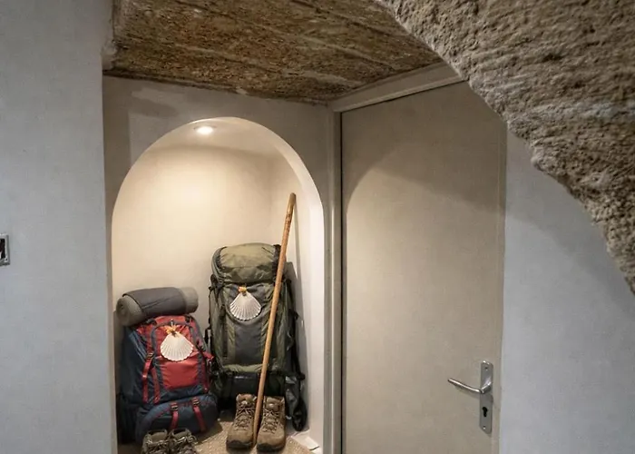 Auberge de jeunesse D'étape Côme à La Maison - Sur Le Gr 65 -saint Côme D'olt *